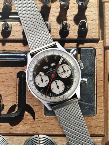 watchsteez.com – 1970s wakmann triple date valjoux 730 three