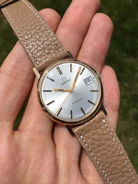 watchsteez.com – 1970s omega genève calendar ref. 1061 solid 9k